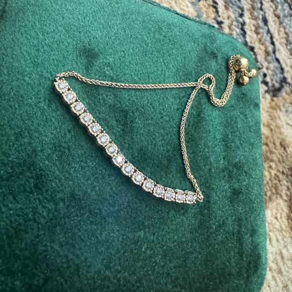 Gold plated silver adjustable crystal bracelet - Picture 1 of 4